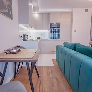 Szmaragdowy Spichlerz Apartament